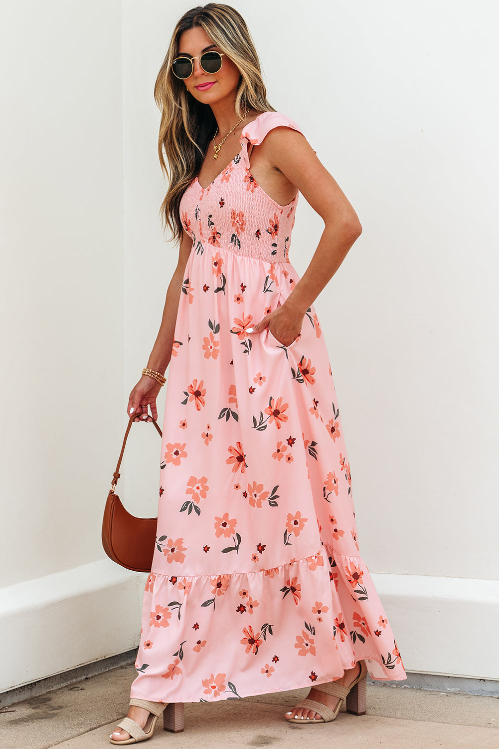 Long dress with floral print 