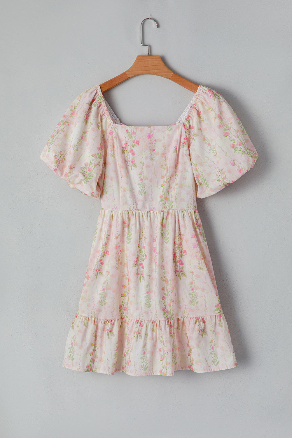 Cotton dress with floral print, with a spectacular back 