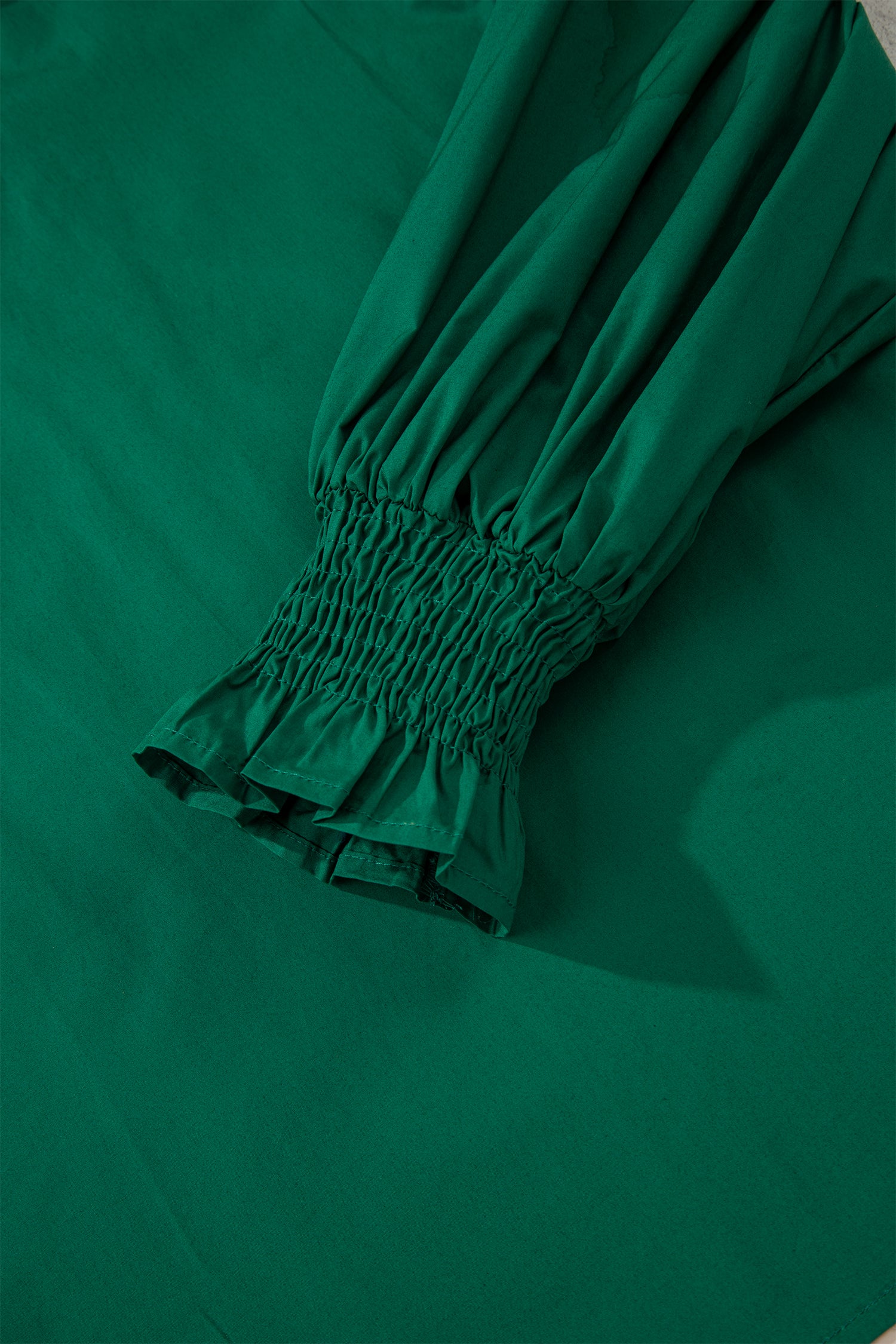 Cotton blouse with contrasting details 