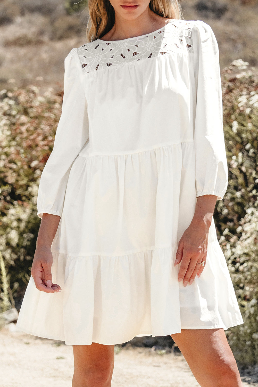 Рокля с бродерия