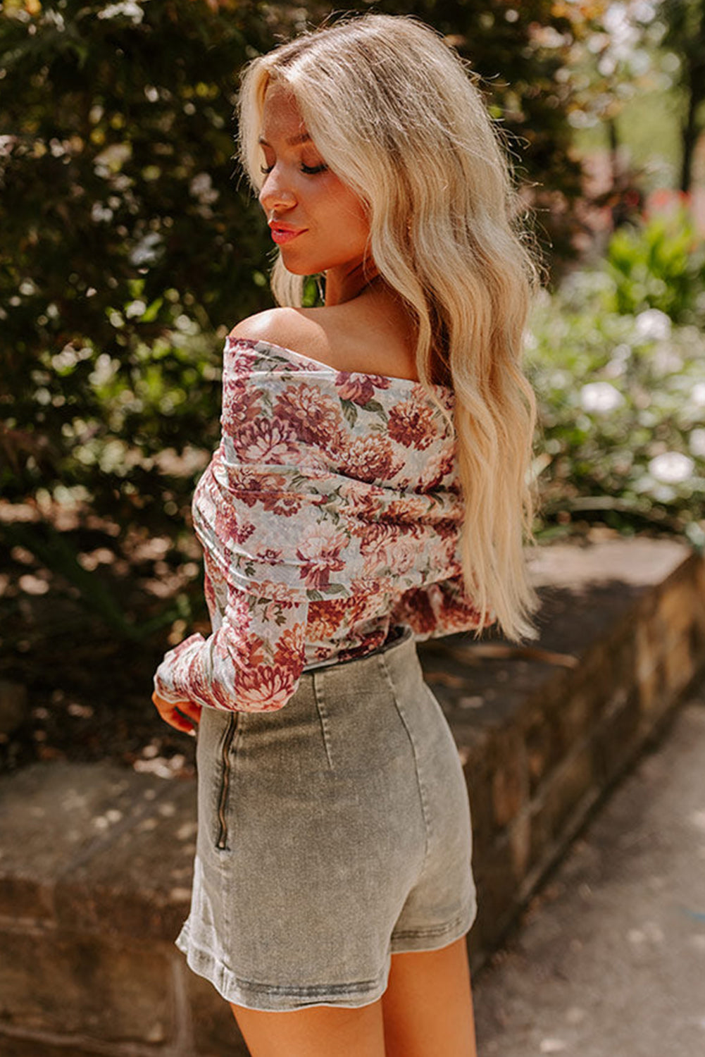 Floral print bodysuit 
