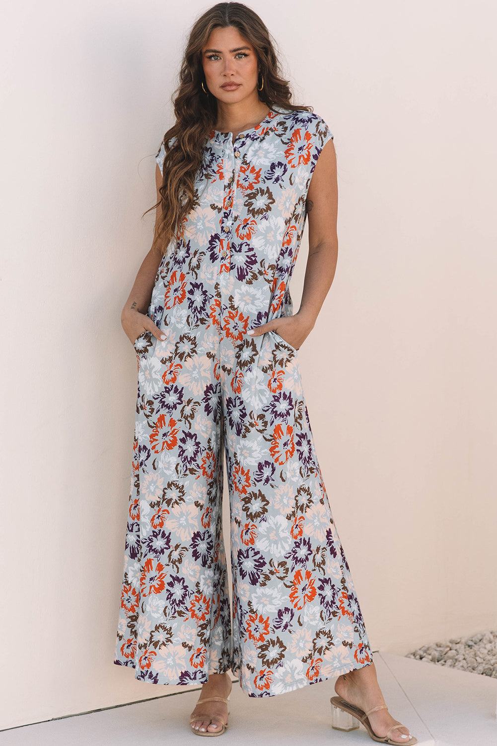 Long jumpsuit with floral print 