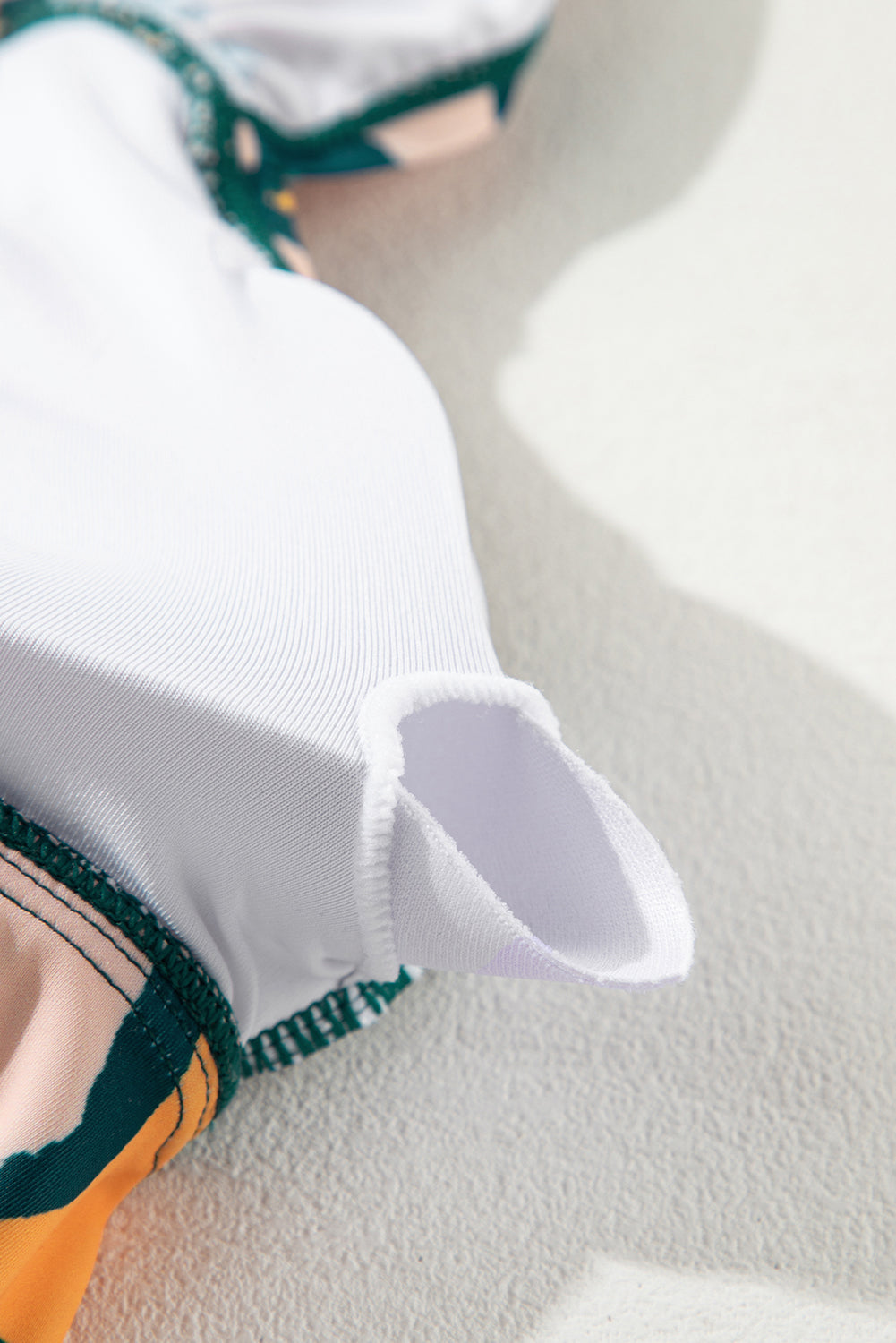 Бански комплект от две части