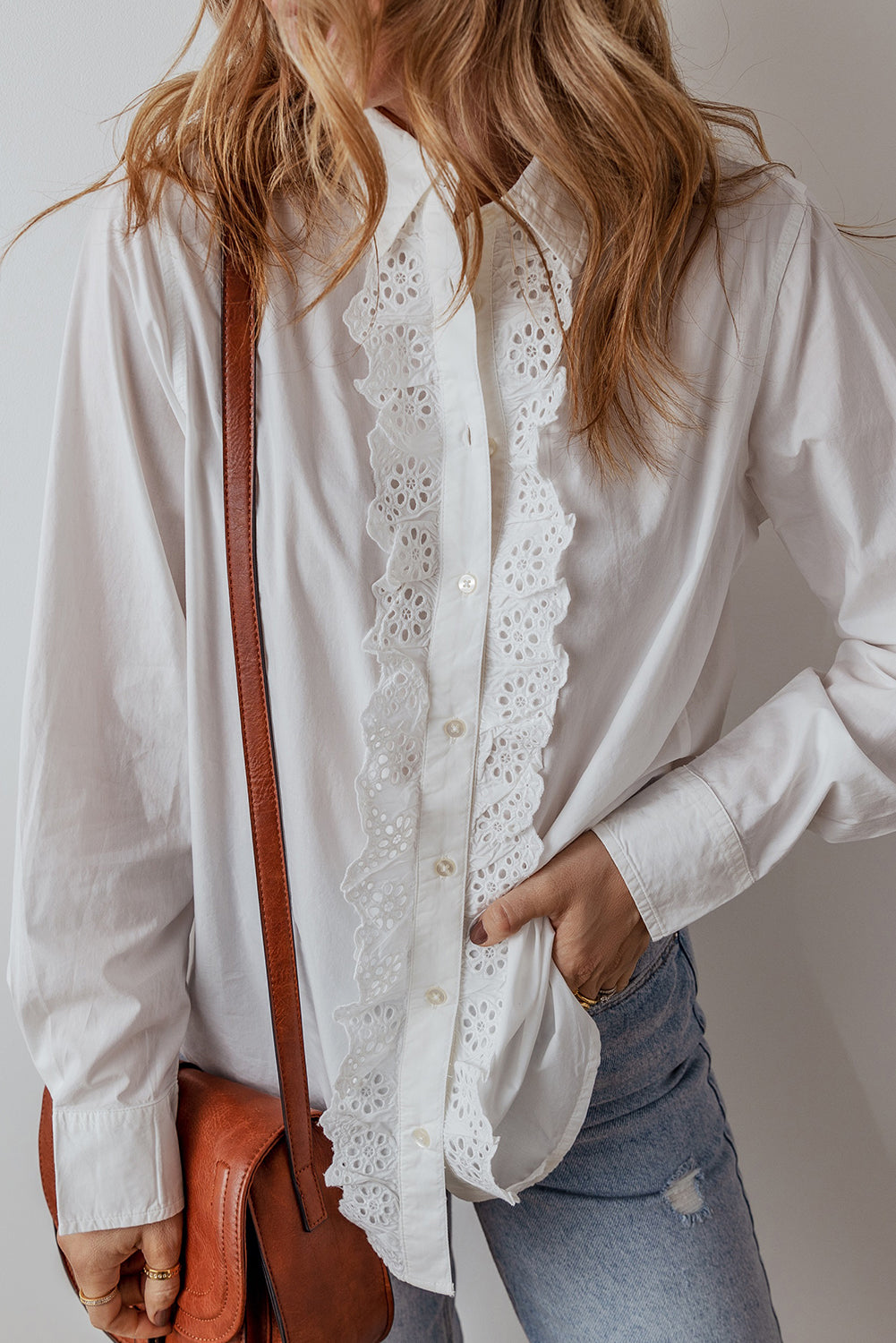 Cotton shirt with embroidery 