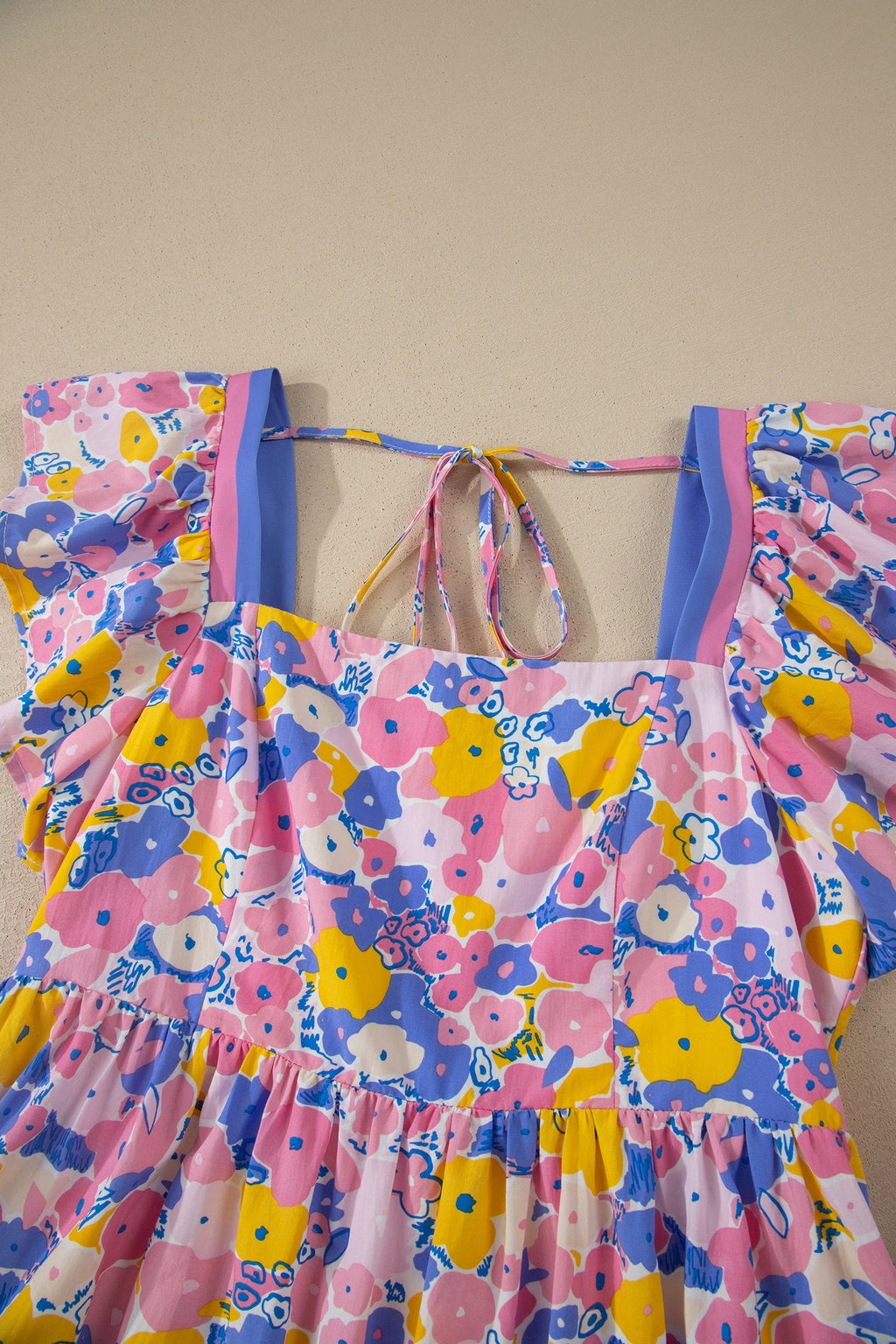 Рокля с флорален принт