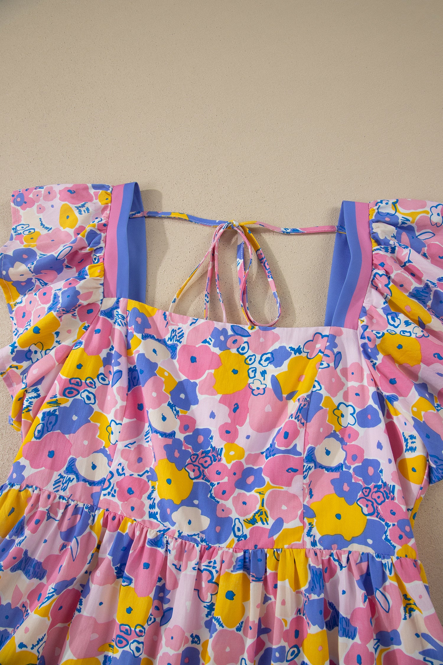 Рокля с флорален принт