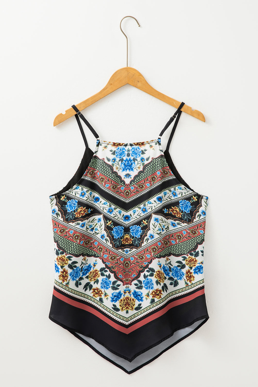 Топ с цветен принт