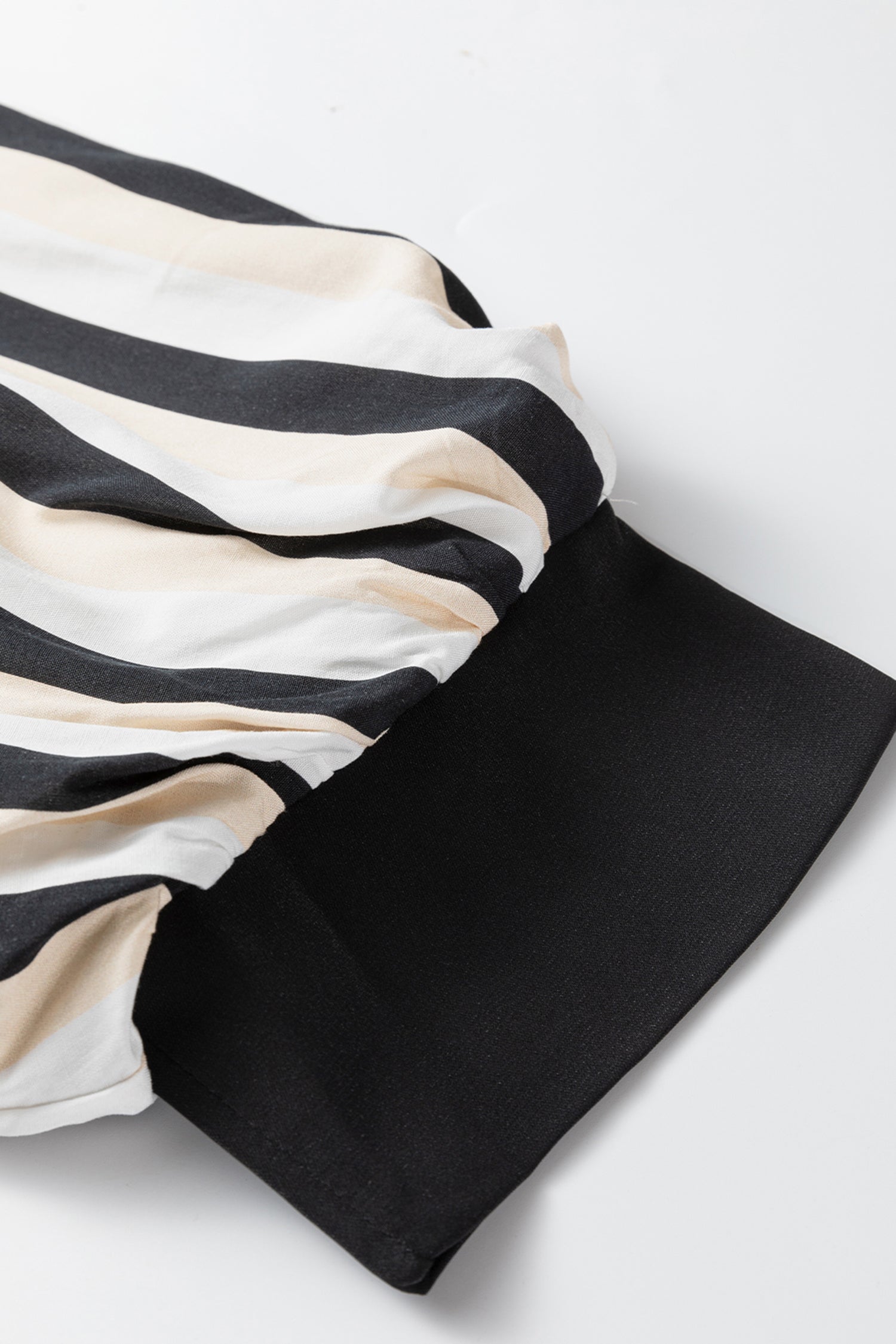 Рокля на райе