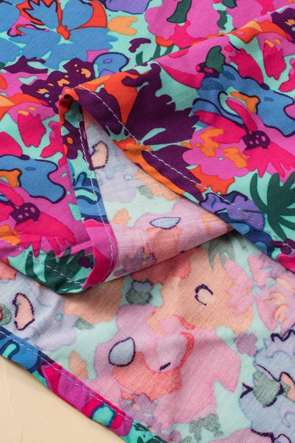 Long dress with floral print 