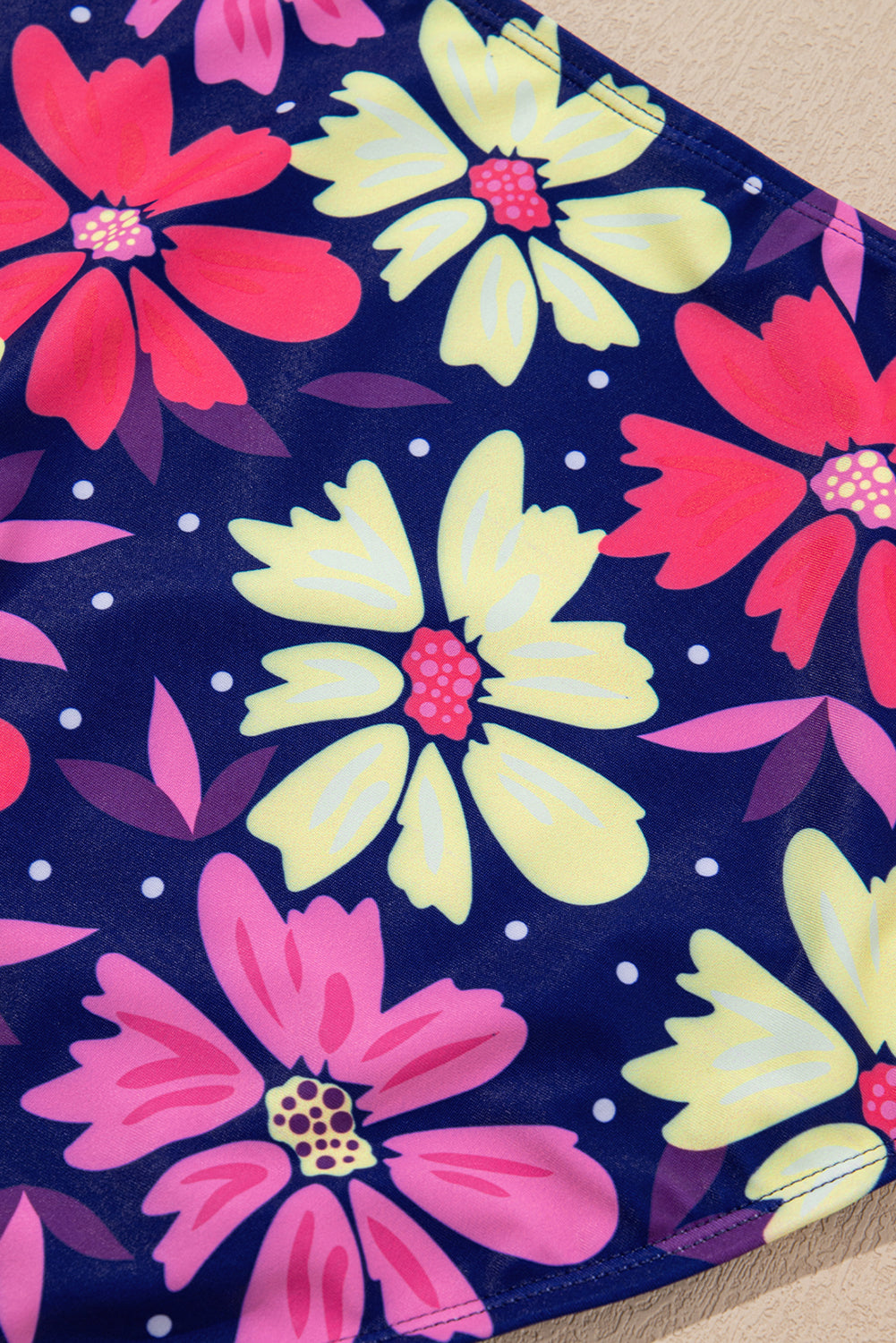 Бански комплект от две части