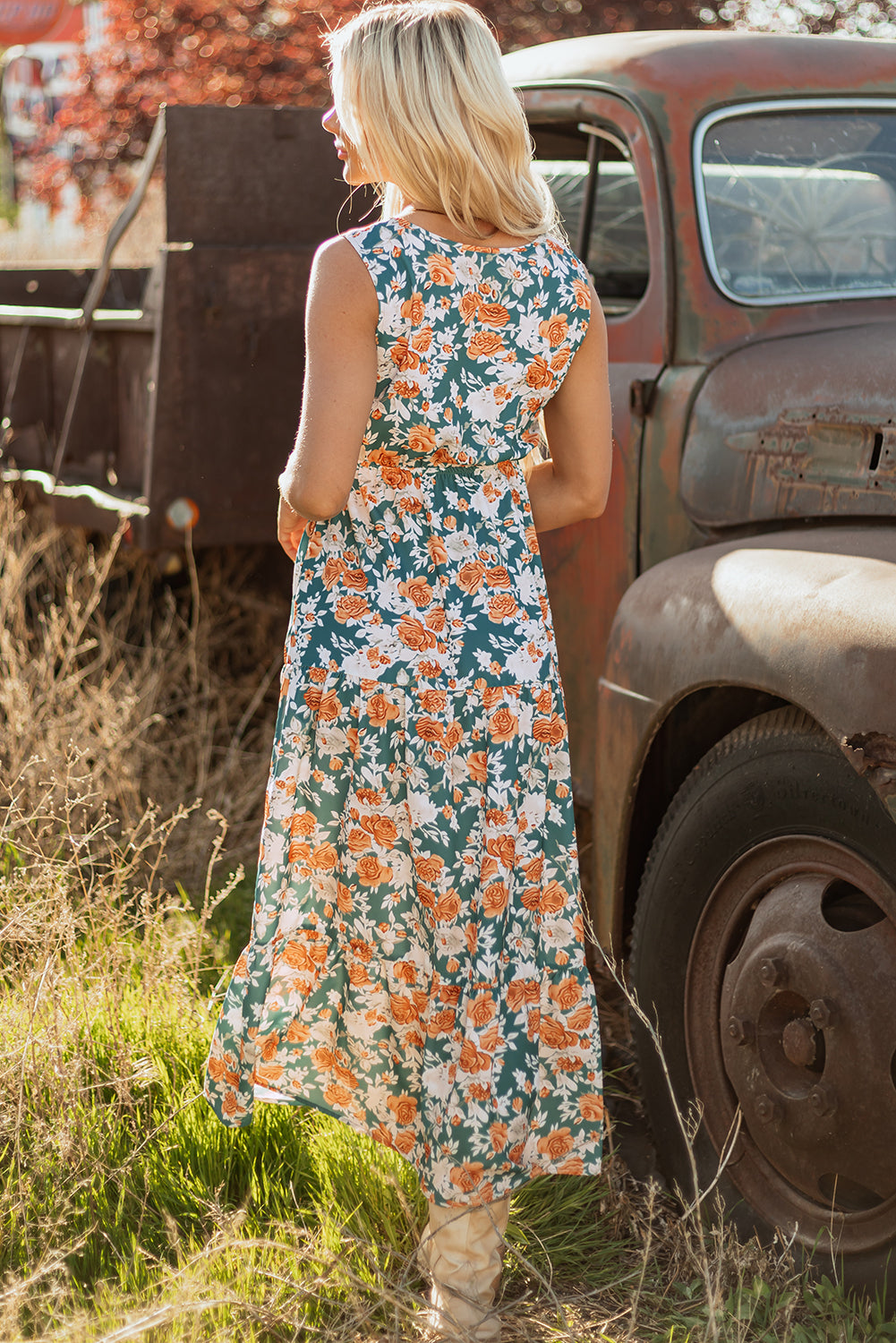 Long dress with floral print 