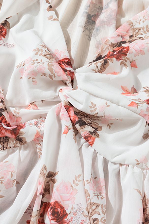 Blouse with floral print 