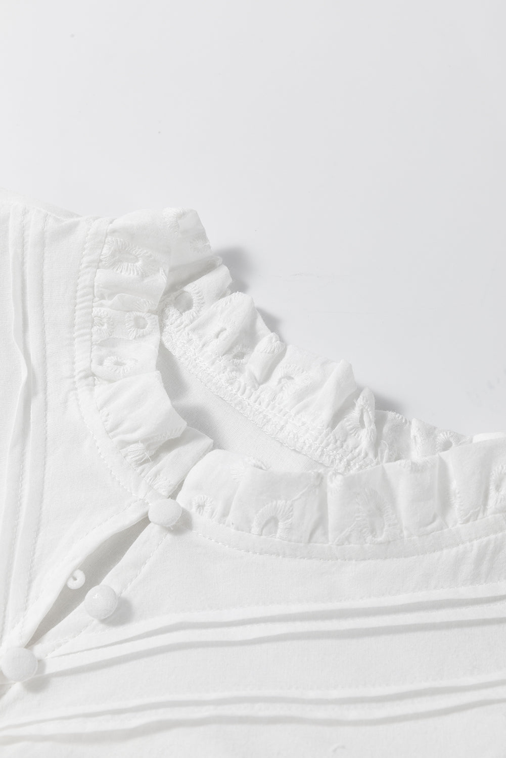 Cotton shirt with embroidery 