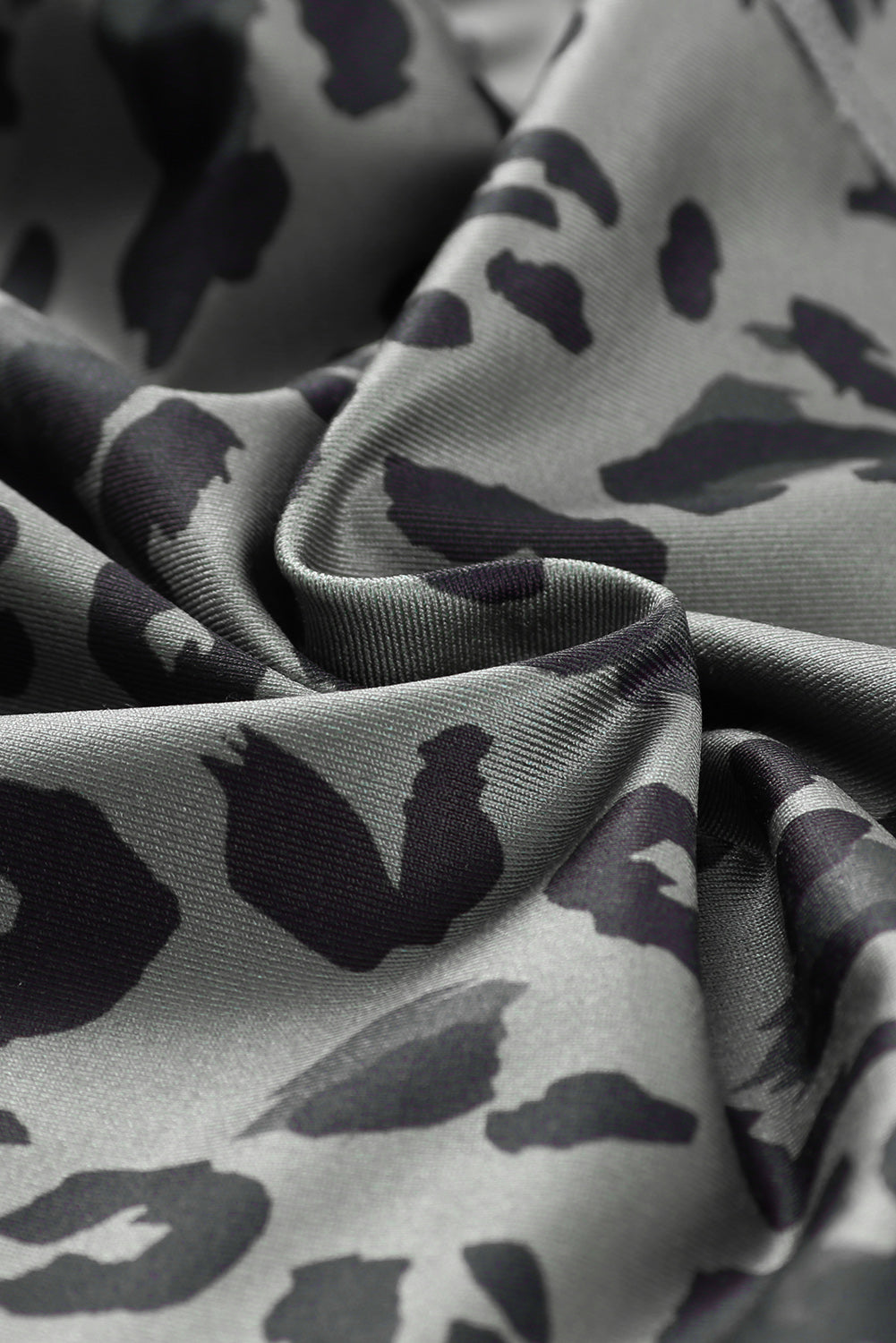 Клин с леопардов принт