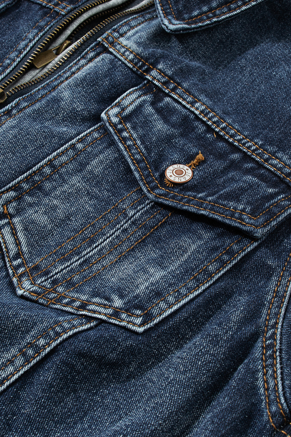 Denim jacket with hood 