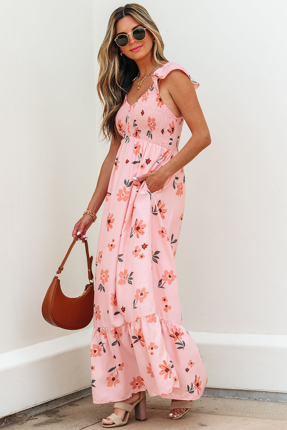 Long dress with floral print 