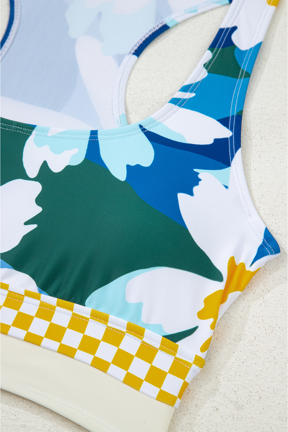 Бански комплект от две части