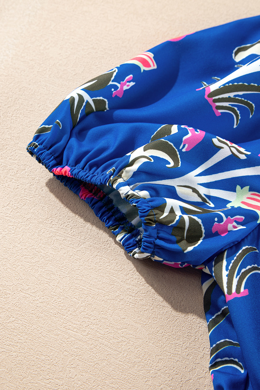 Long dress with floral print 