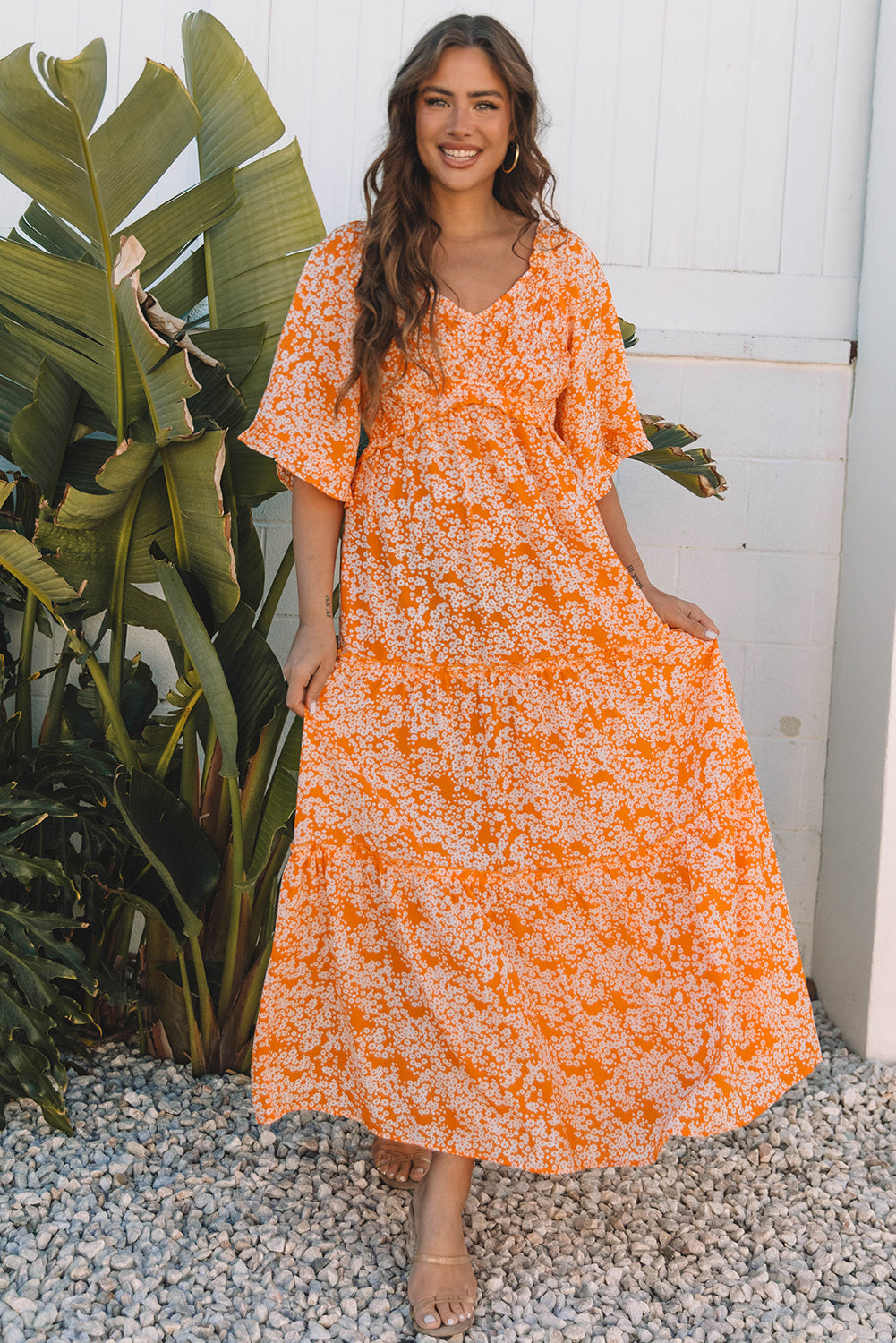 Long dress with floral print 