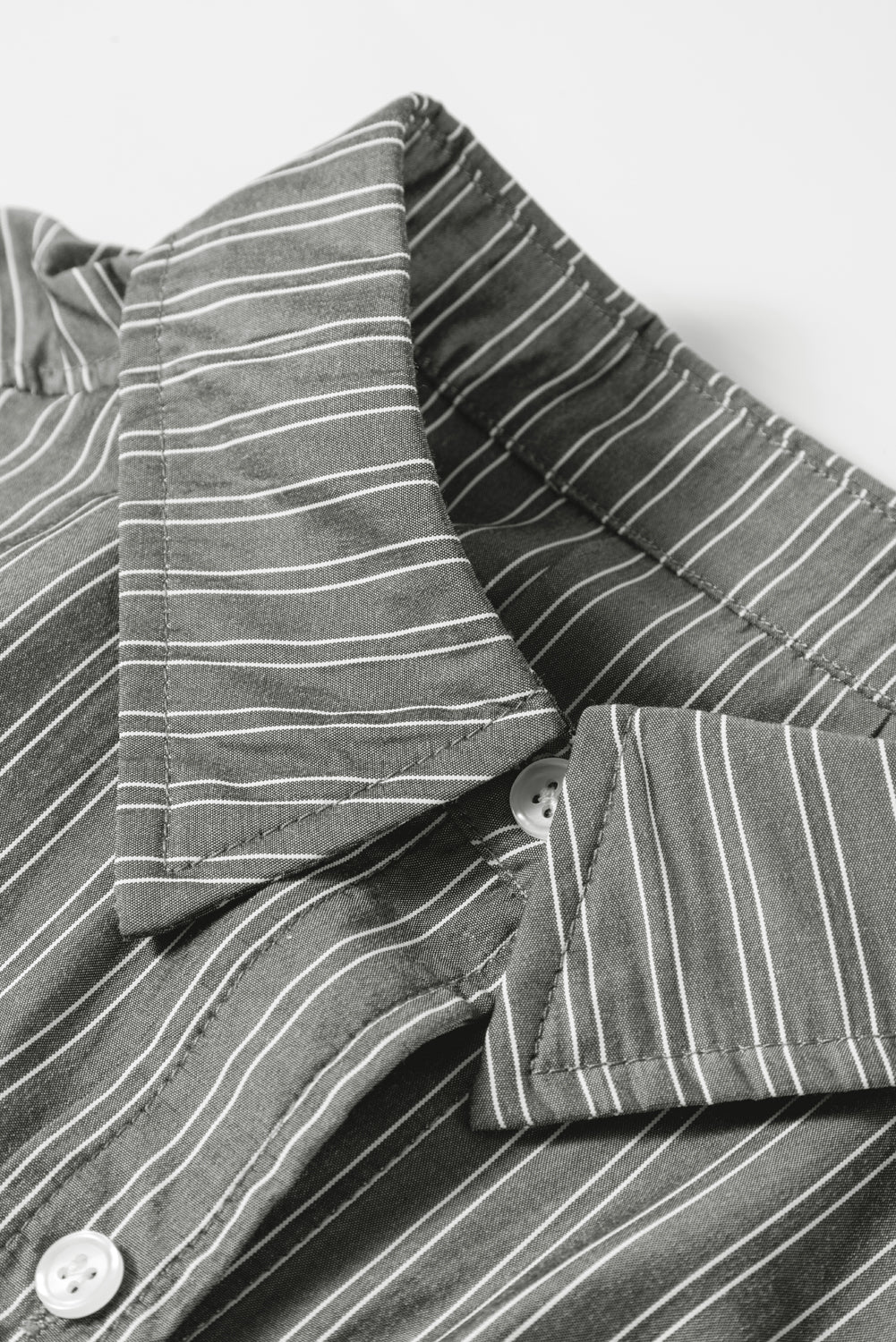 Риза на райе с дълъг ръкав