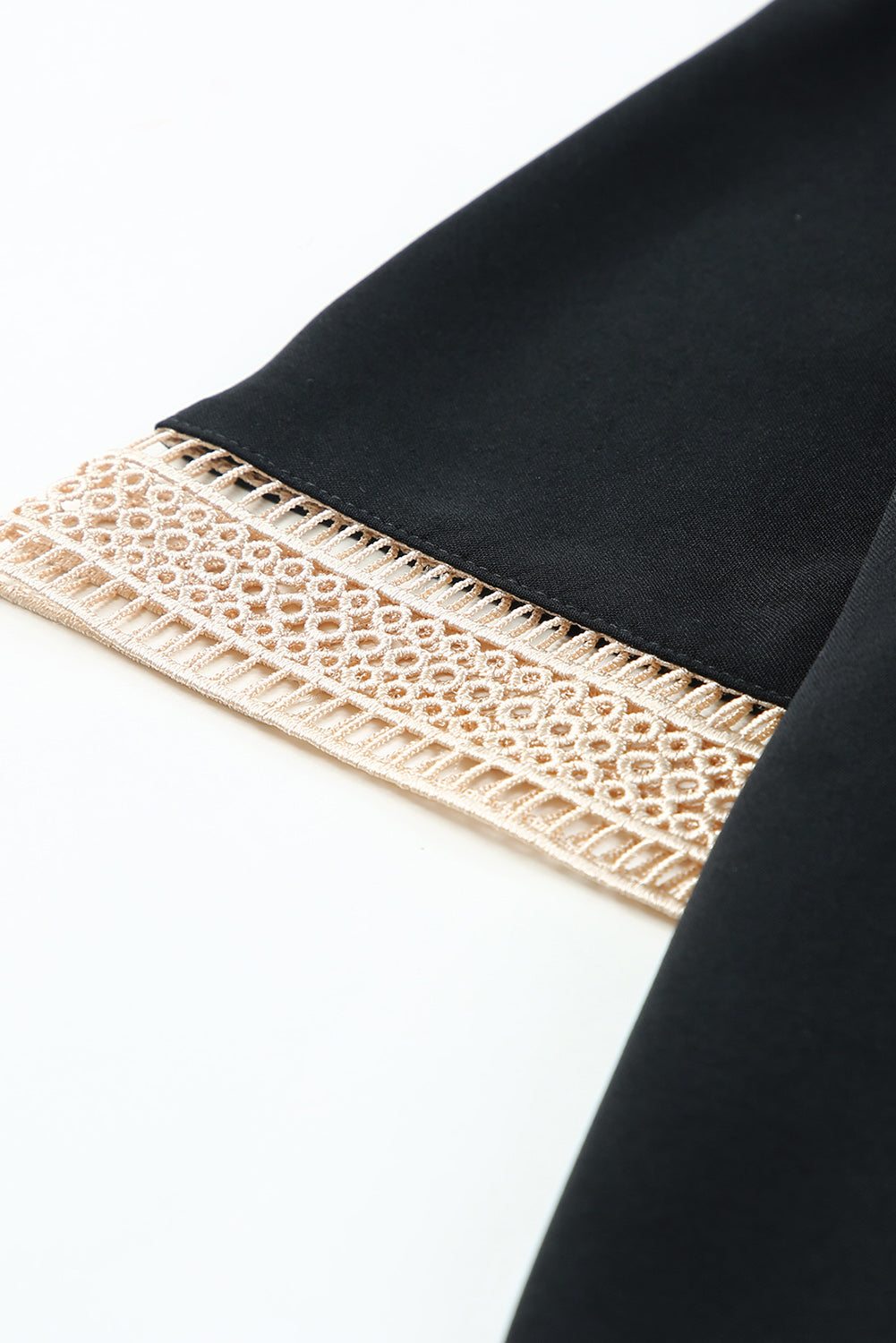 Short-sleeved blouse 