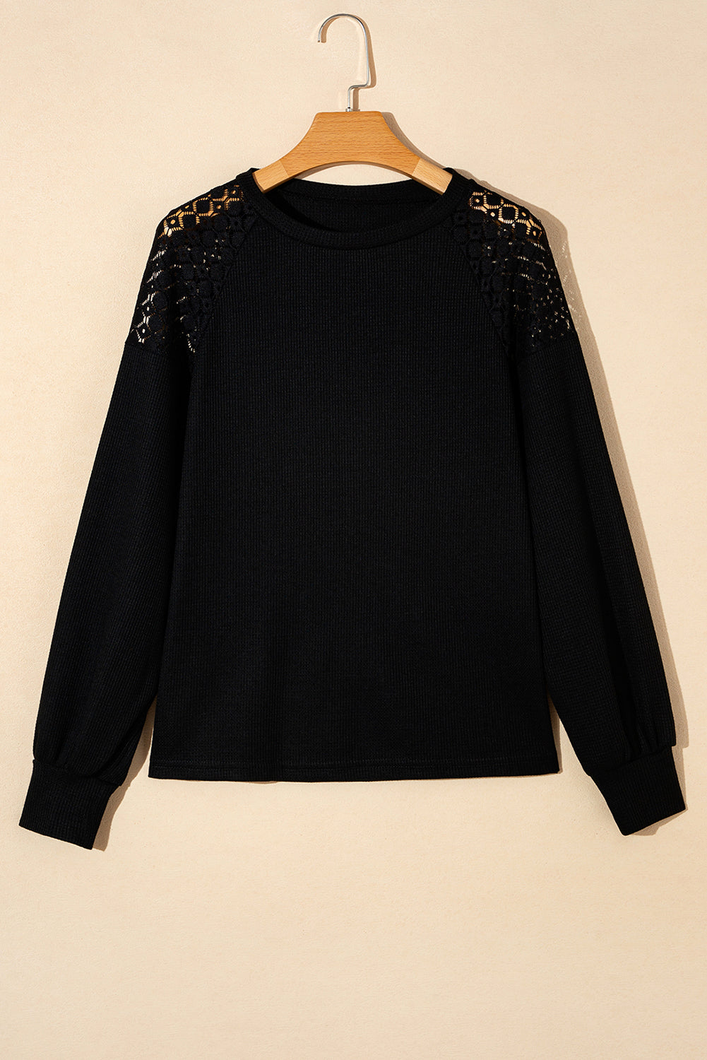 Long-sleeved blouse 