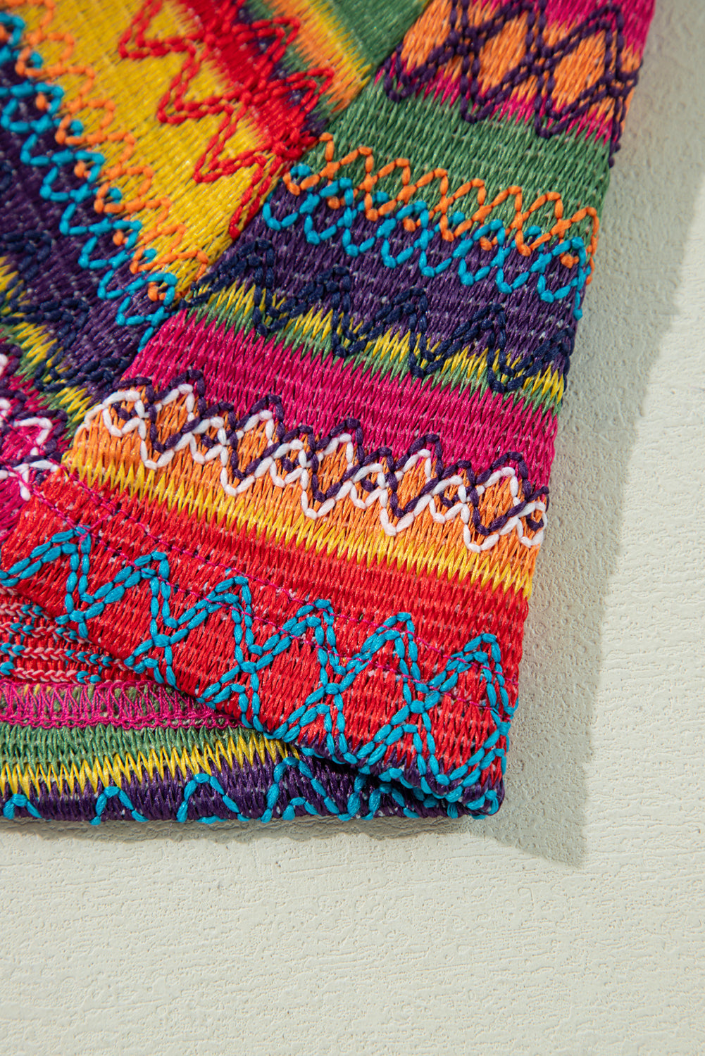 Blouse with ethnic print and short sleeves with tassels 