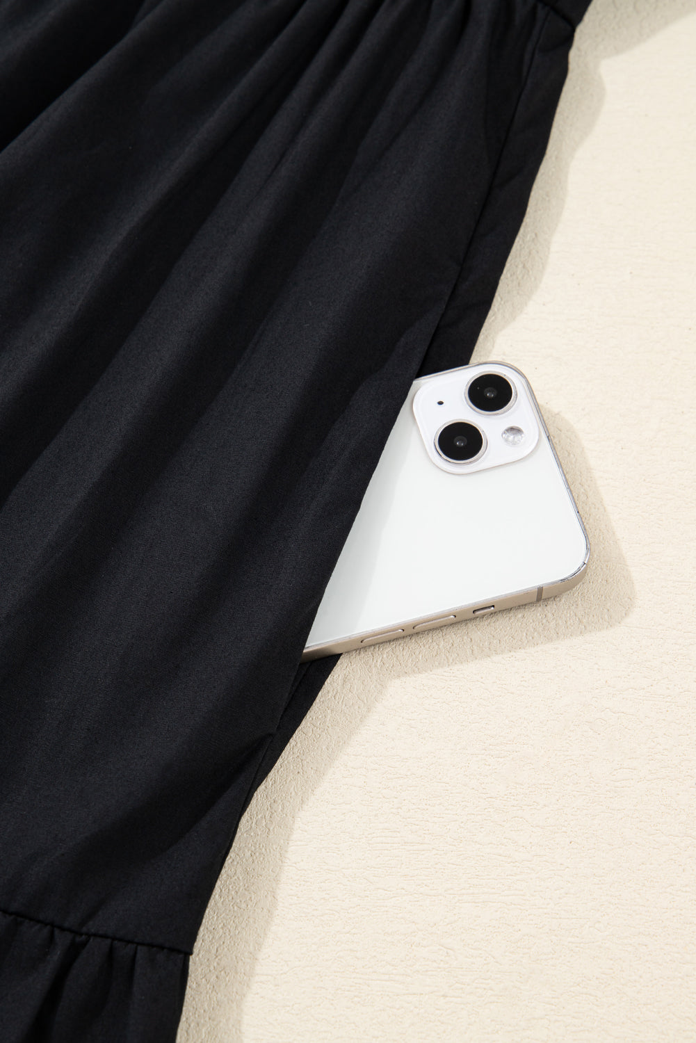 Cotton dress with contrasting details 