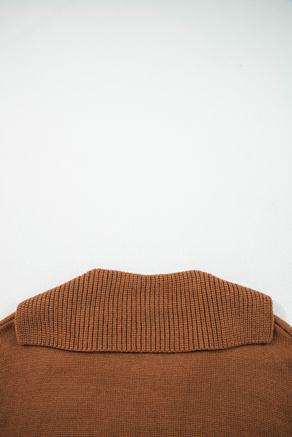 V-neck sweater 