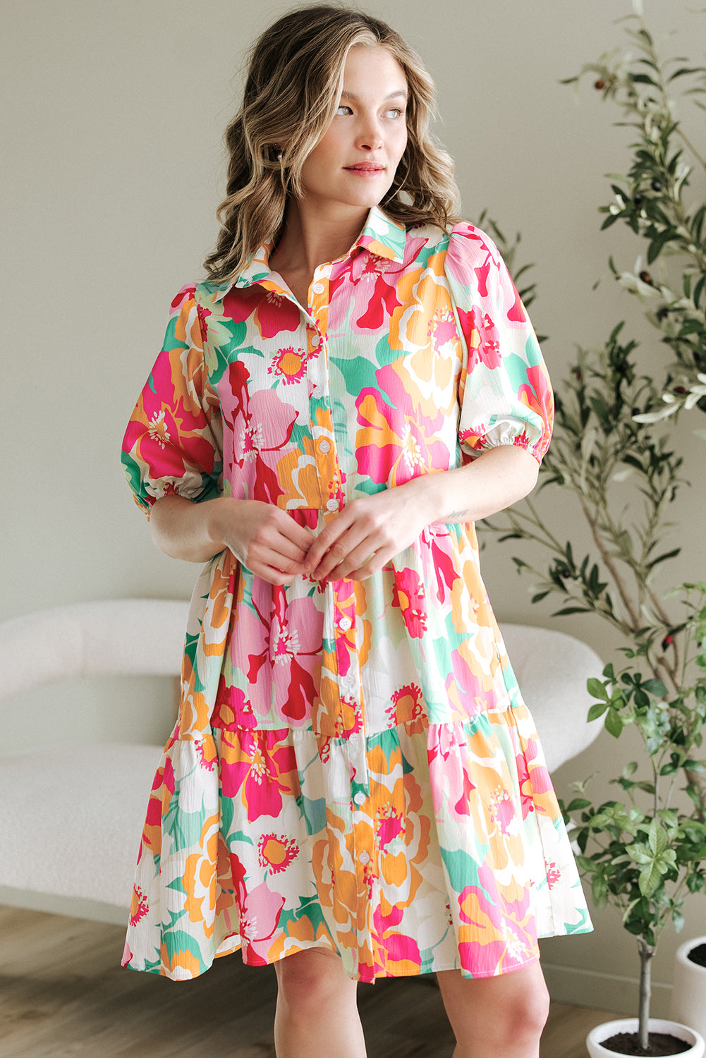 Women's dress with floral print 