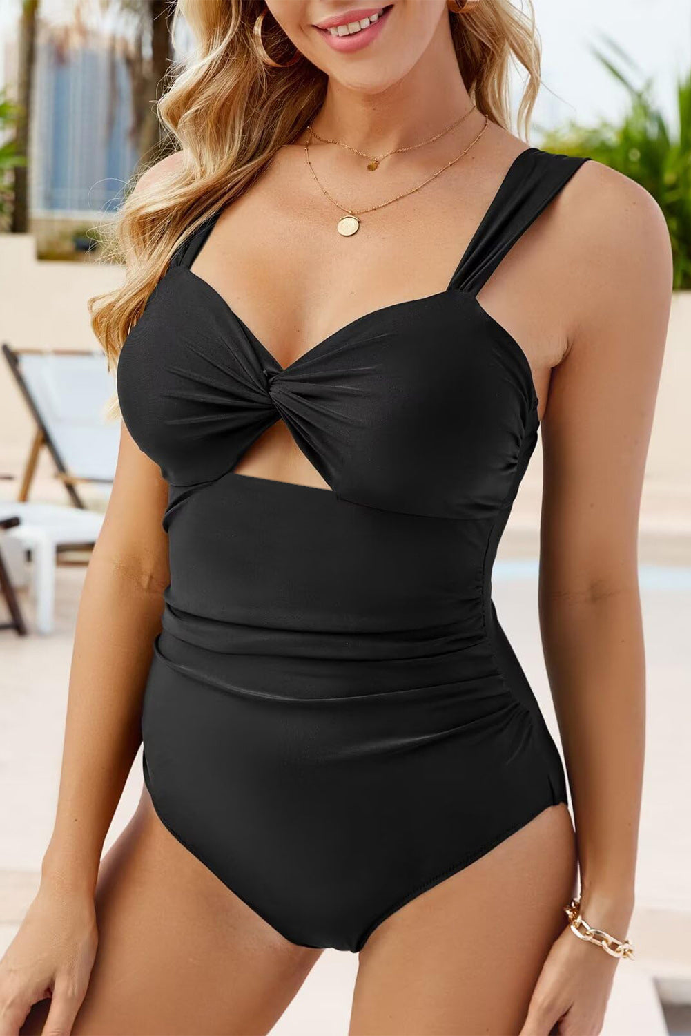 One-piece swimsuit 