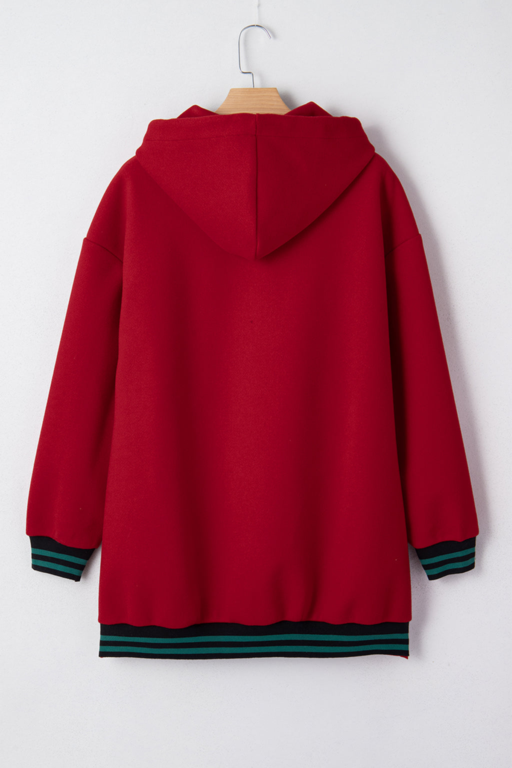 Long sweatshirt with hood 