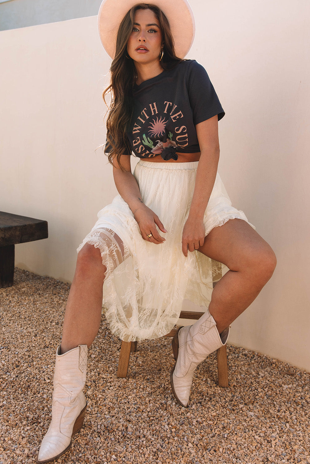 Дантелена пола