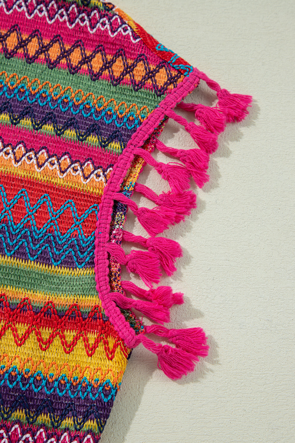 Blouse with ethnic print and short sleeves with tassels 