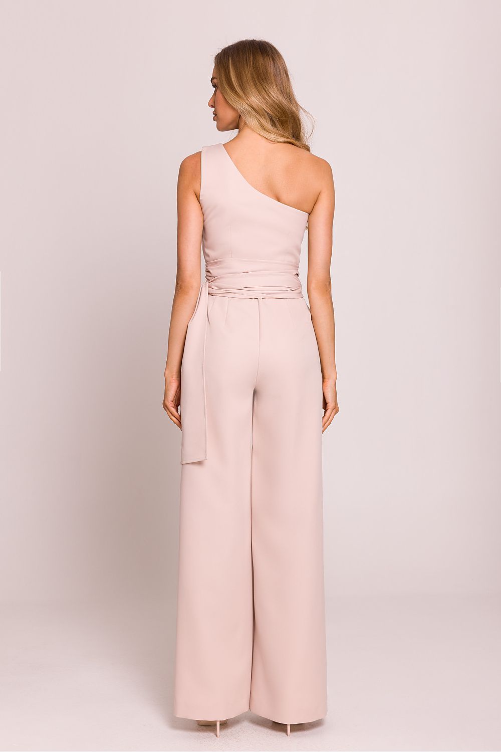  Следвайте model 209282 Moe 