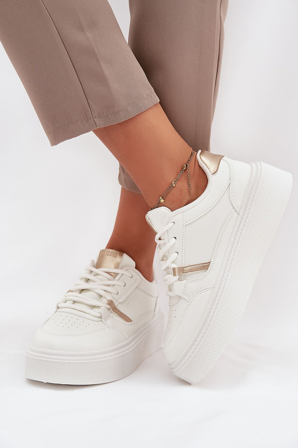  Спортни обувки model 216467 Step in style 