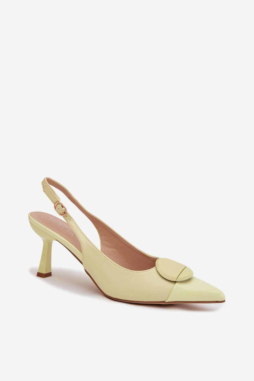 дамски жълти обувки с ток и заострен връх - продуктова снимка