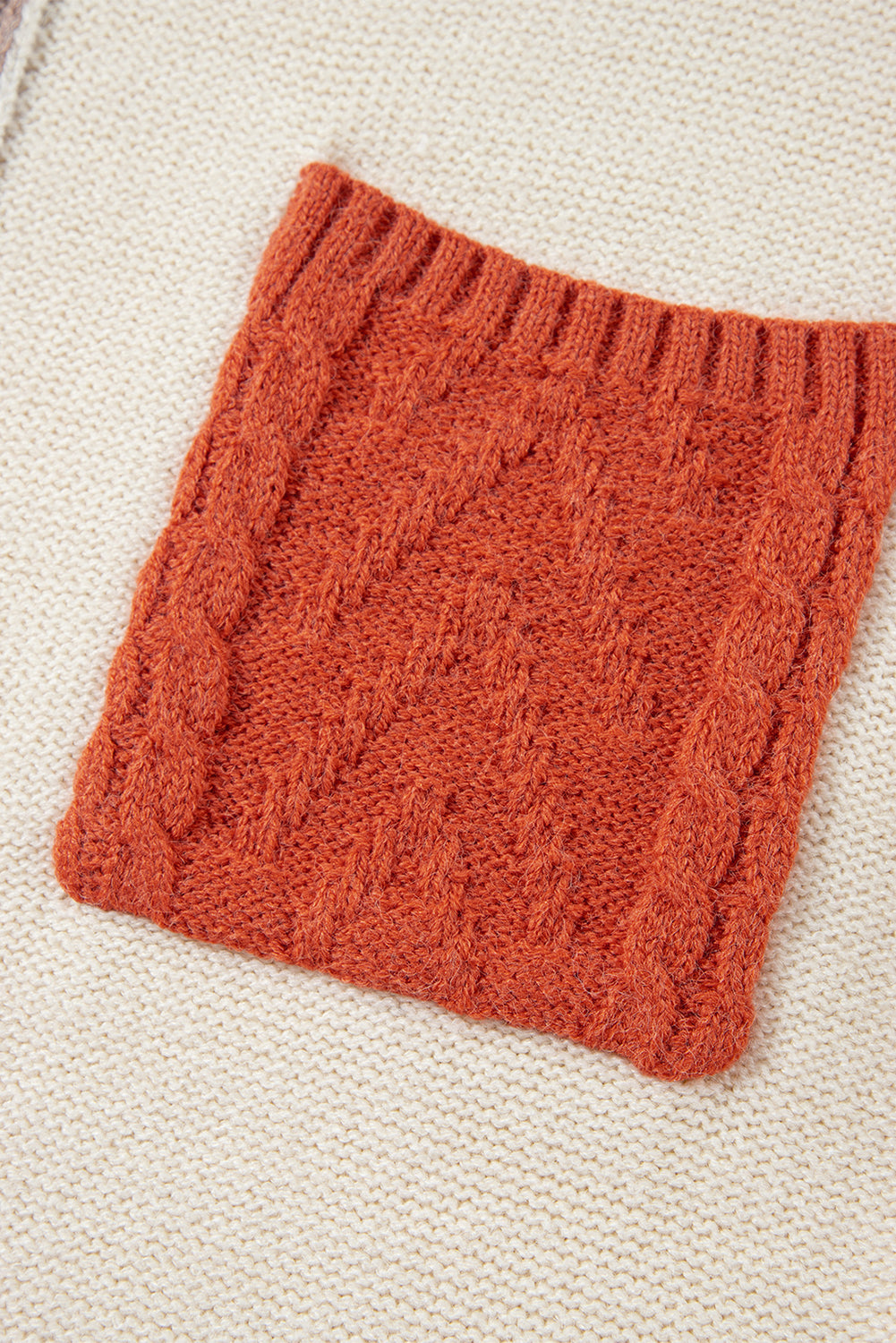Sweater with pocket 