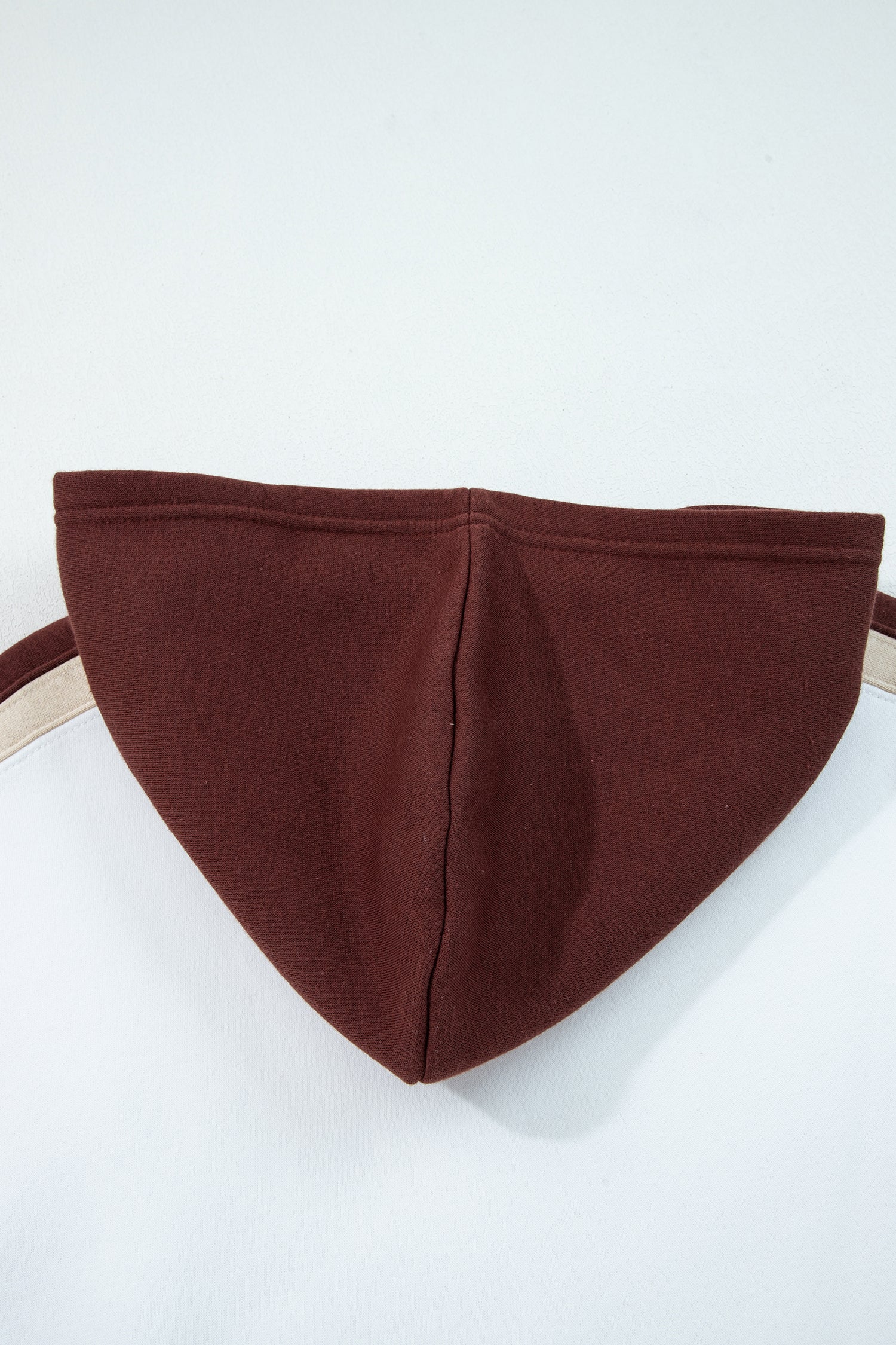 Суичър с качулка