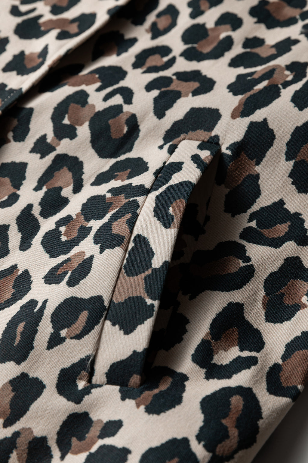Leopard print vest 