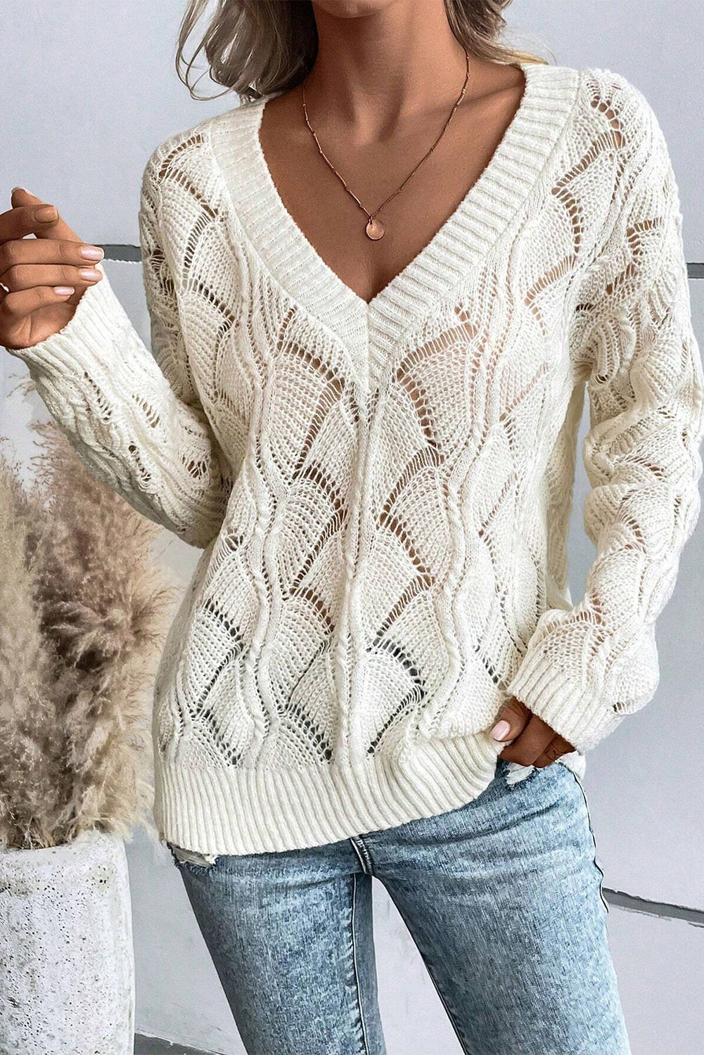 V-neck sweater 