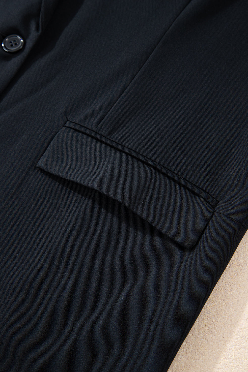 Jacket with lapel
