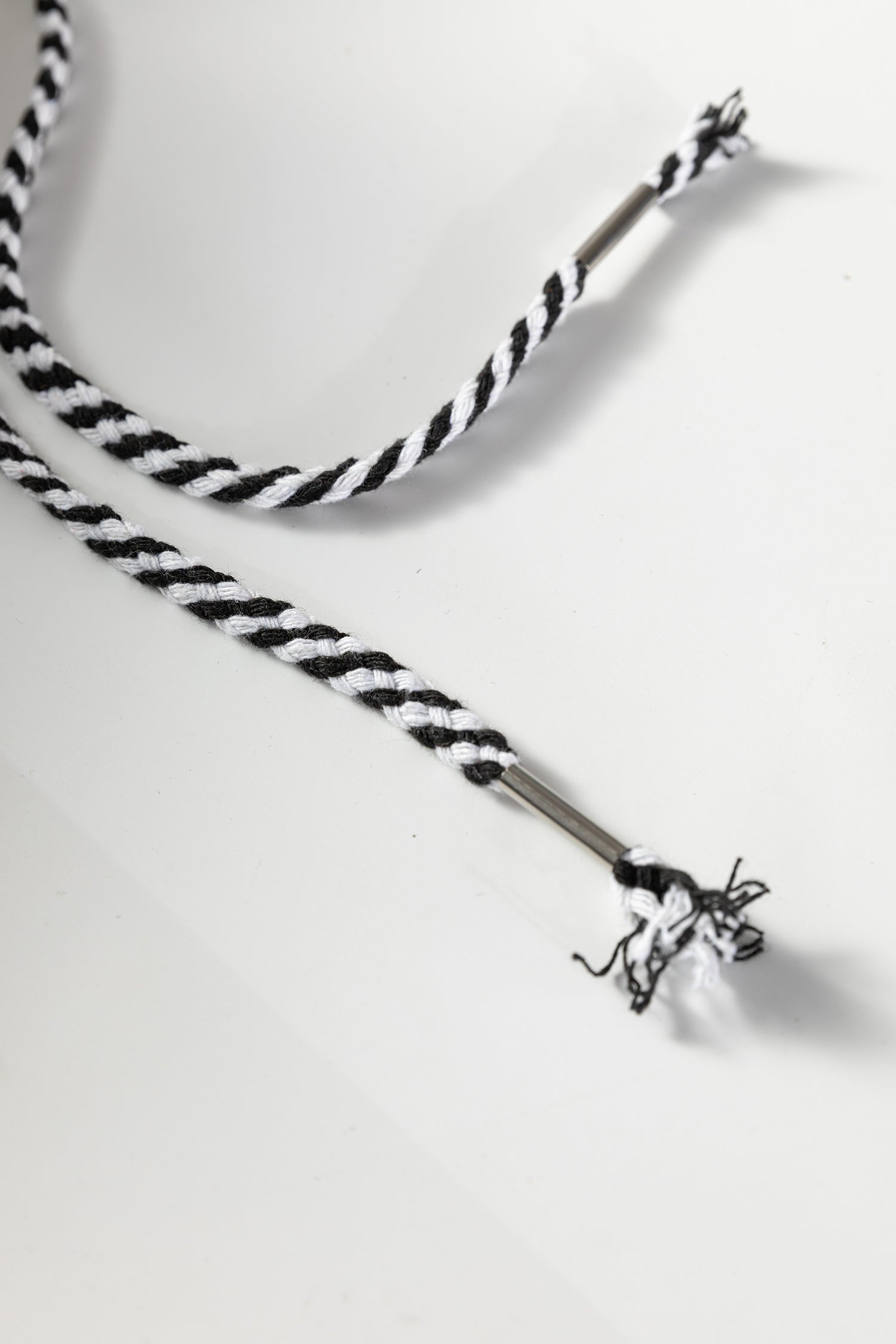 Long sweatshirt with hood 