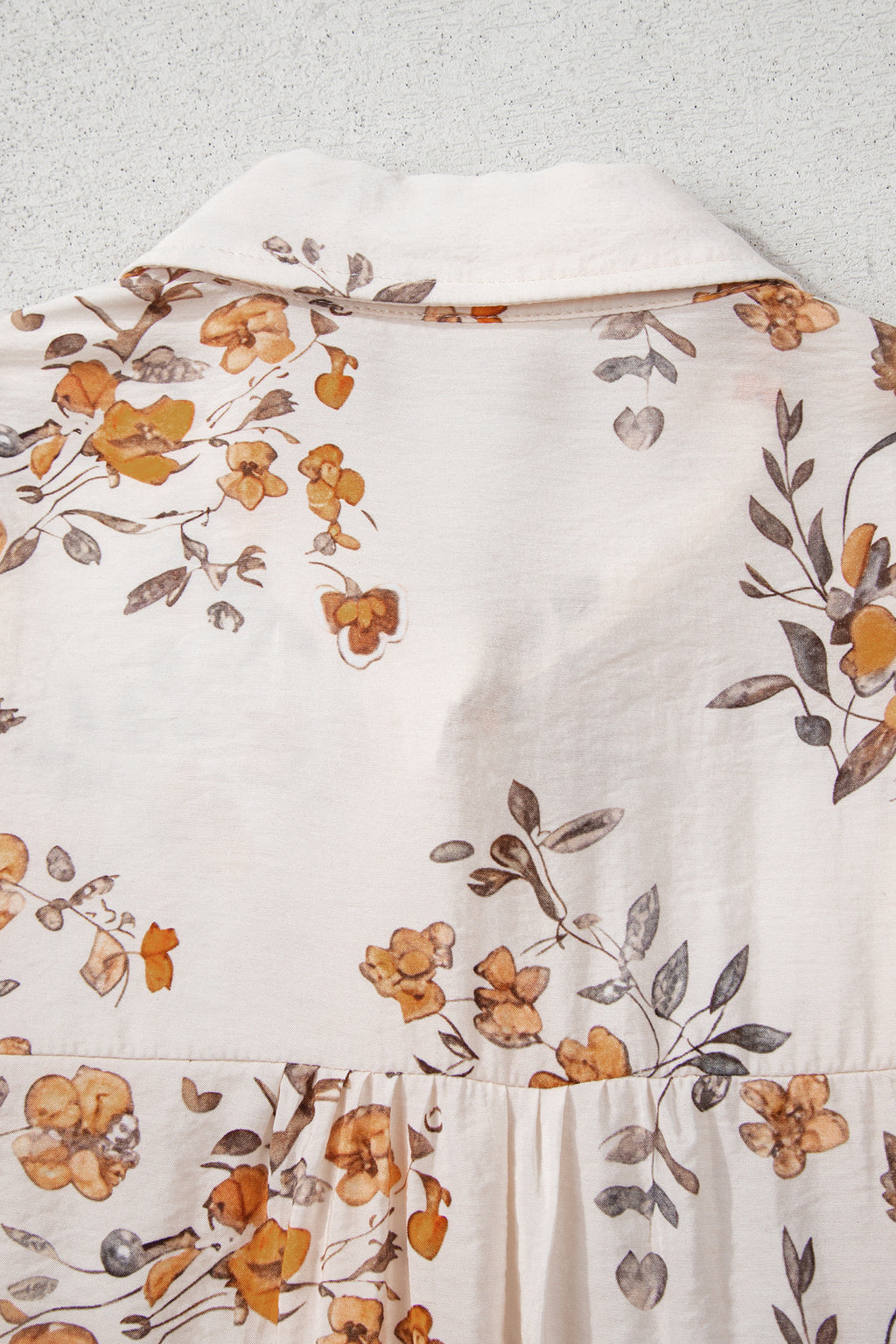 Риза с флорален принт