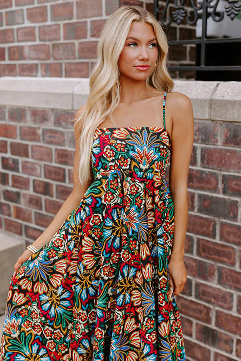 Long dress with floral print 