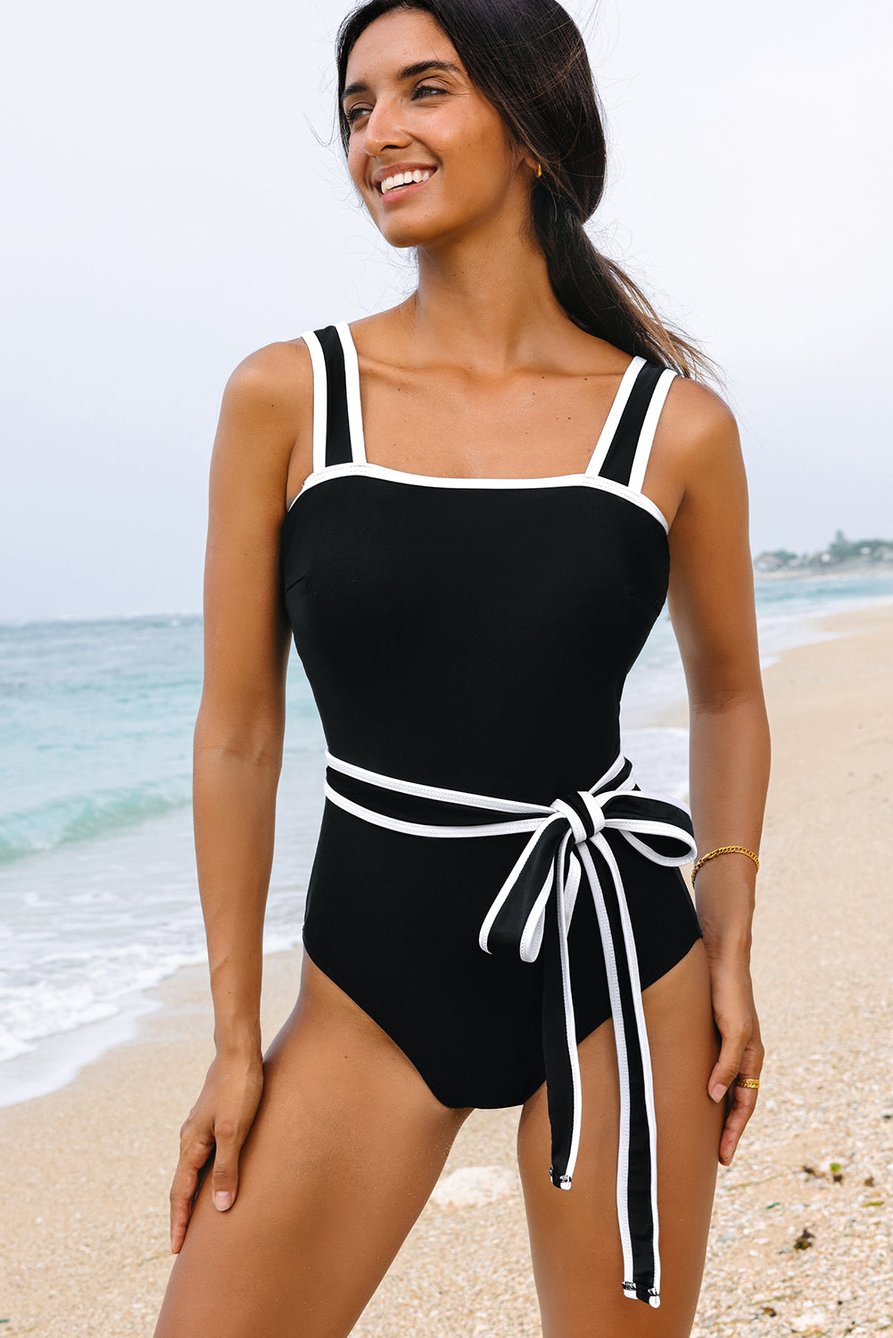 One-piece swimsuit 