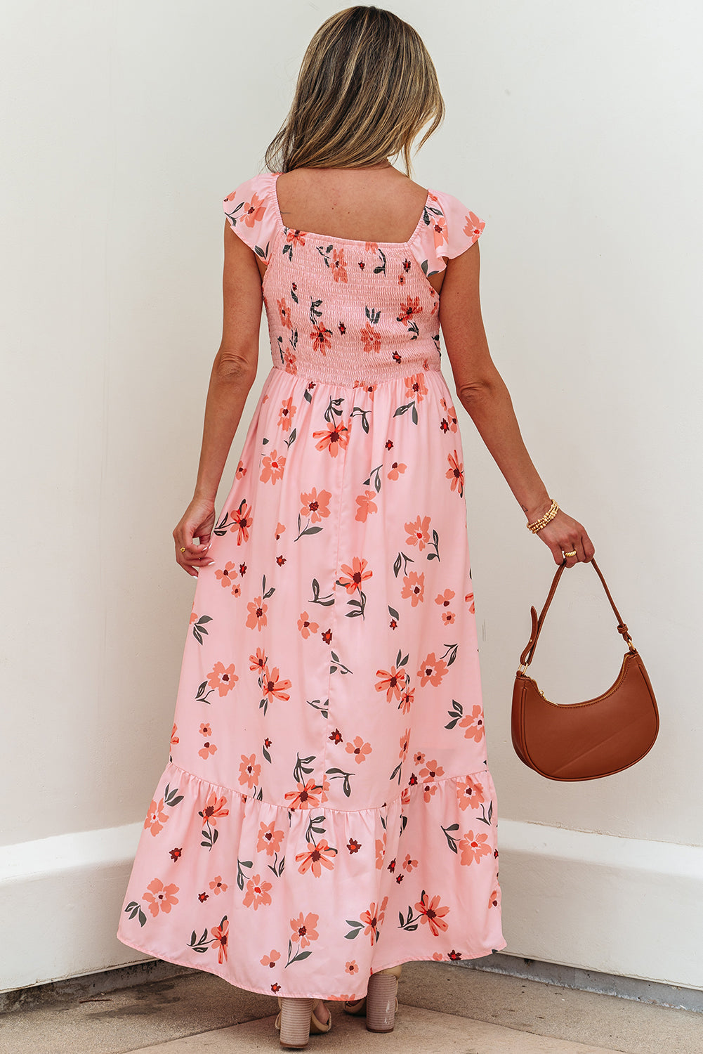 Long dress with floral print 