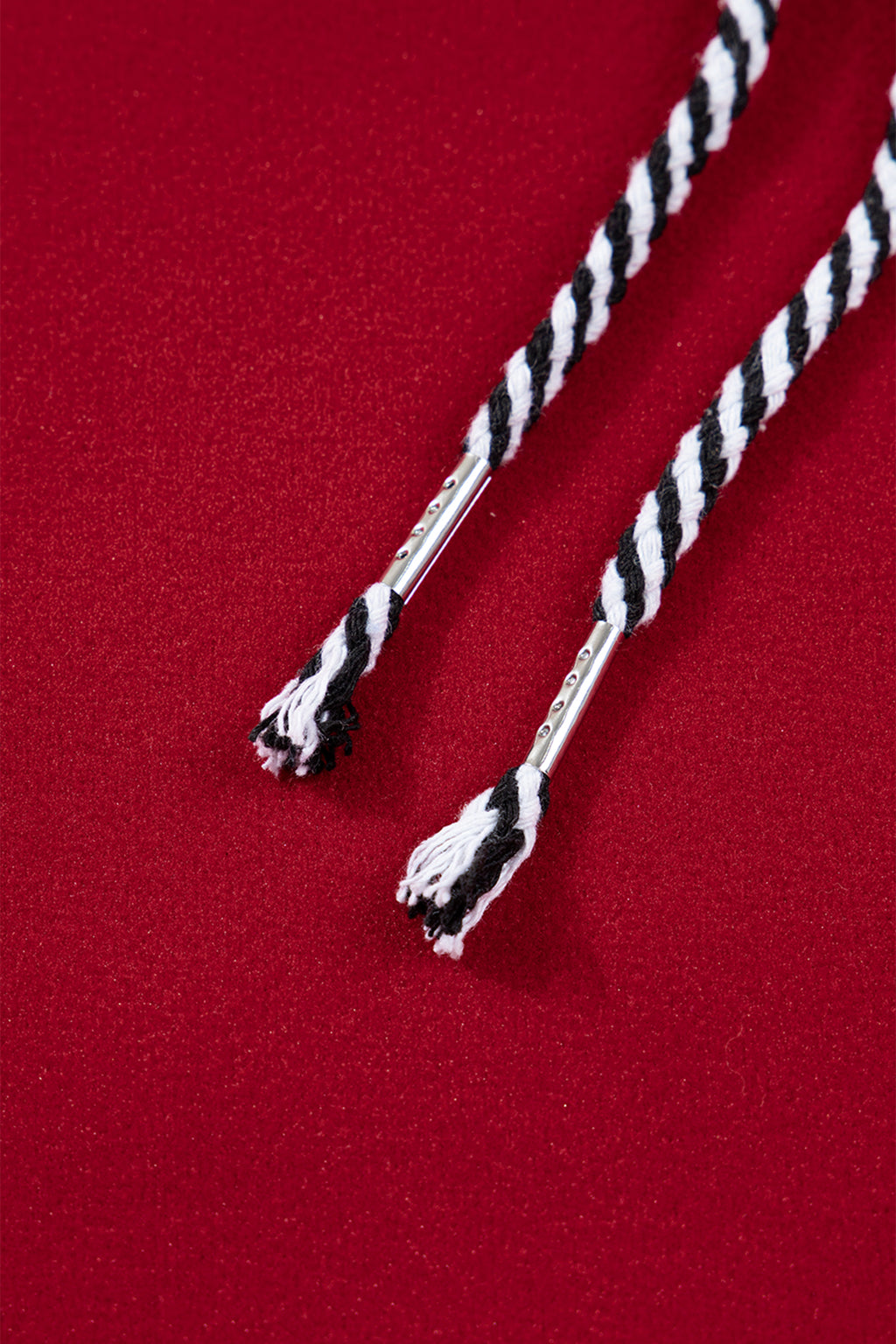 Long sweatshirt with hood 