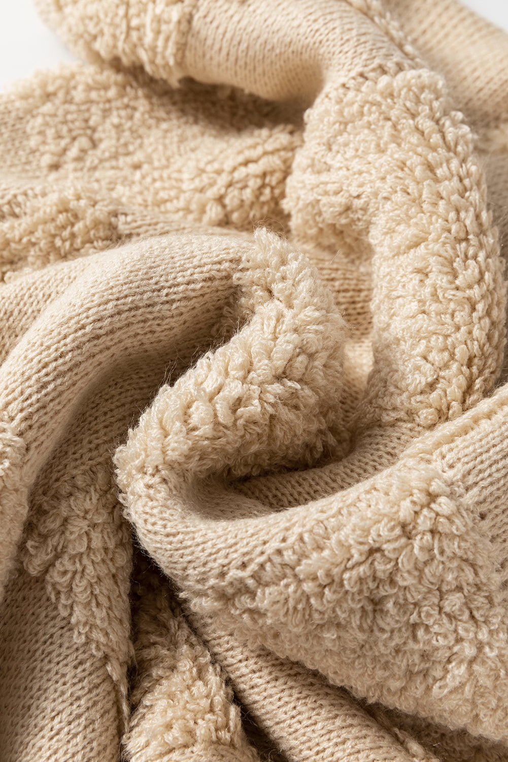 Fluffy sweater 