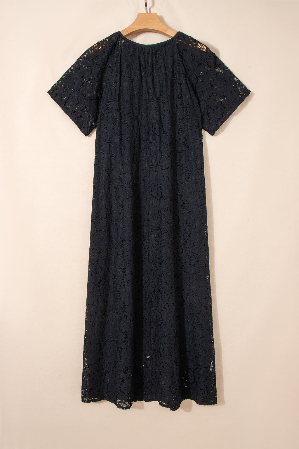 Дълга плажна дантелена рокля